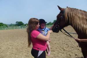 Инструктор по иппотерапии